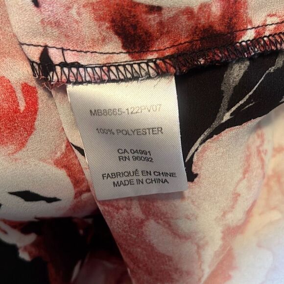 Women's Multicolor Floral Button Front Collared Long Sleeve Blouse - Picture 8 of 9